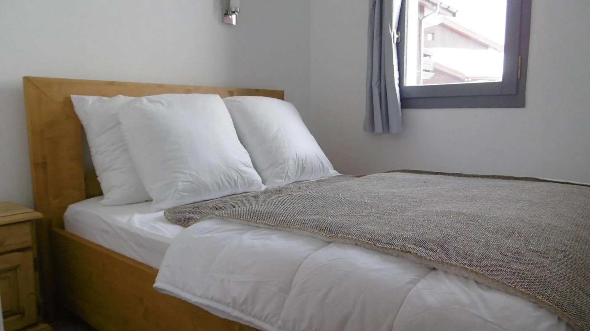 Apartament Appart Cosy Au Pied Des Pistes, Balcon, Casier A Skis - Fr-1-355-197 Les Allues Francja
