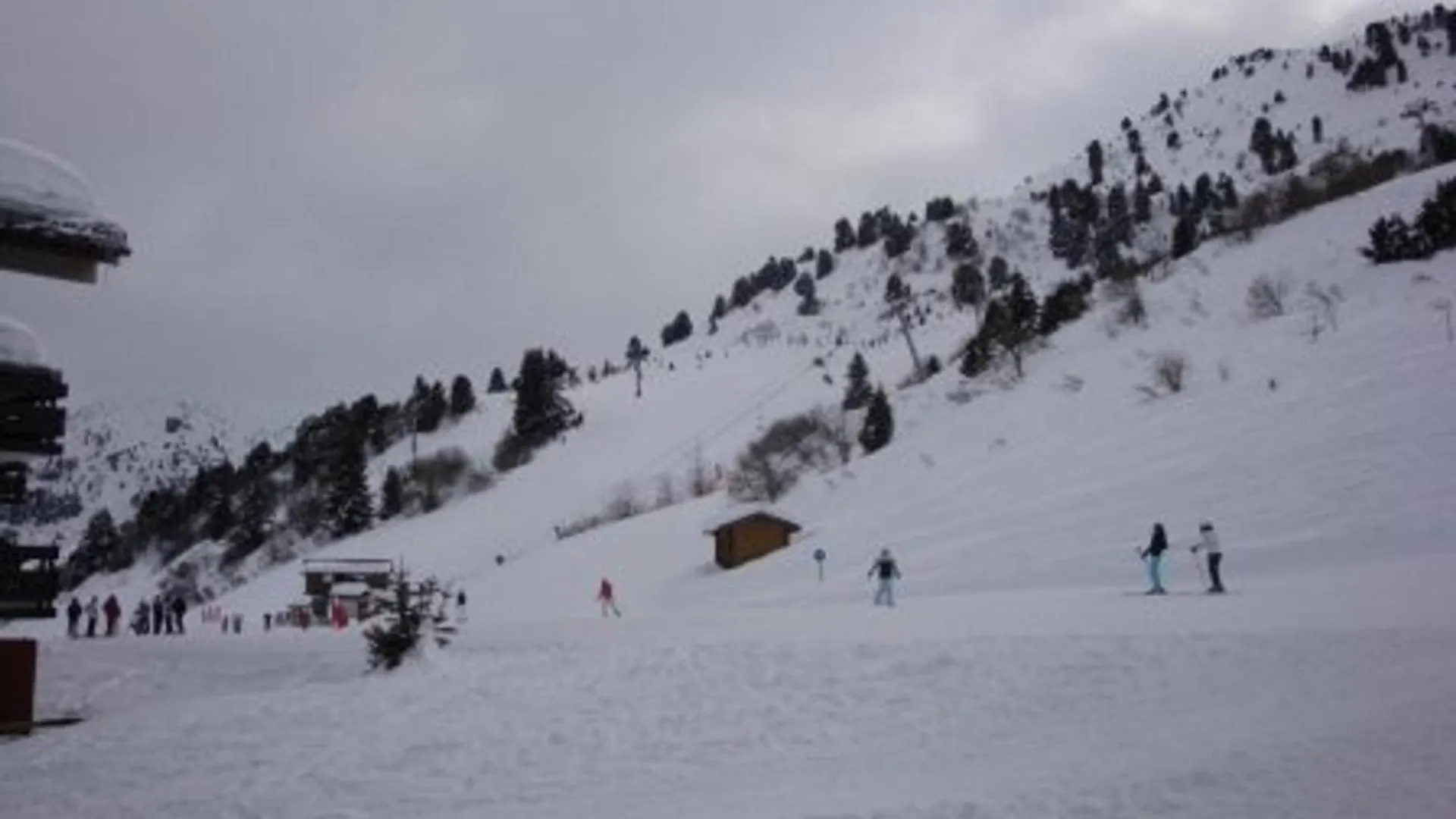 Appart Cosy Au Pied Des Pistes, Balcon, Casier A Skis - Fr-1-355-197 Les Allues 0*,  Francja
